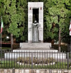 Monument to the Child Martyrs, Milan