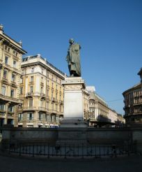 Statue of Giuseppe Parini, Milan