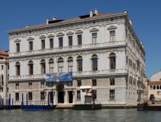 Palace Grassi, Venice