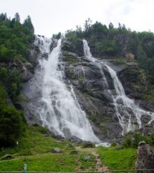 Waterfall Cascate di Nardis, Giustino Commune