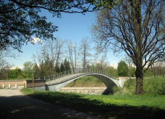 Пешеходный мост в парке Каррара, Турин