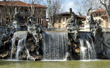 Fountain of the Twelve Months, Turin