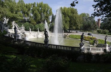 Fountain of the Twelve Months, Turin