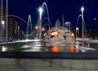Igloo Fountain, Turin
