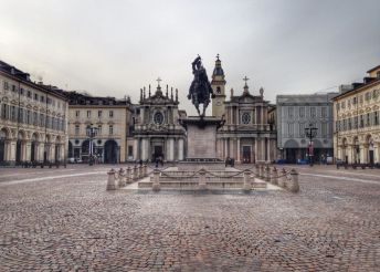 San Carlo Square, Turin