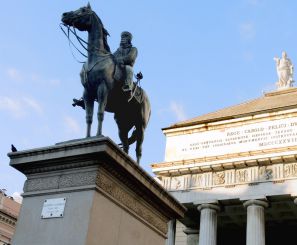 Statue of Giuseppe Garibaldi, Genoa