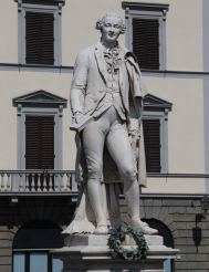 Статуя Карло Гольдони, Флоренция