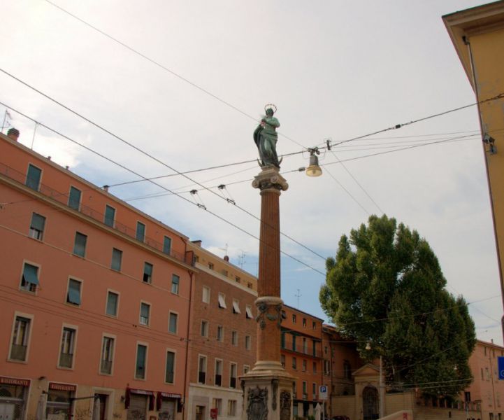 Column Of The Immaculate Conception Bologna Photos Description Address On The Map