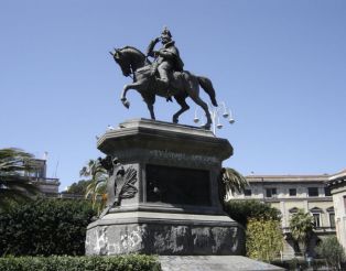 Statue of Umberto I, Catania