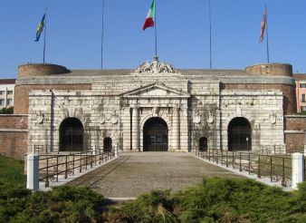 Porta Nuova, Verona