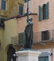Monument to the Caduti 14 November 1915, Verona