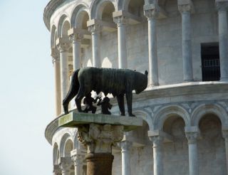 Romulus and Remus, Pisa