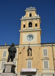 Monument to Giuseppe Garibaldi, Parma