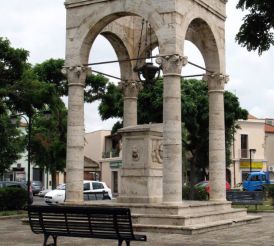 Monument to the Fallen, Oristano 