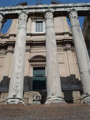 Temple of Antoninus and Faustina, Rome