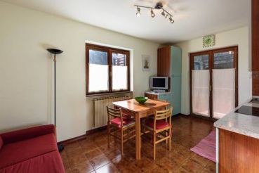One-Bedroom Apartment - Annex