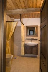 One-Bedroom Apartment (4 Adults)