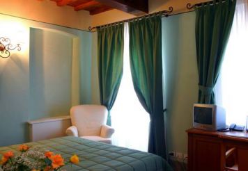 Classic Double Room (1 Adult)