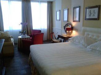 Superior Double Room with Extra Bed and Partial Sea View