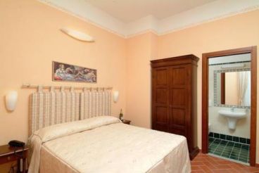 Double Room (1 Adult)