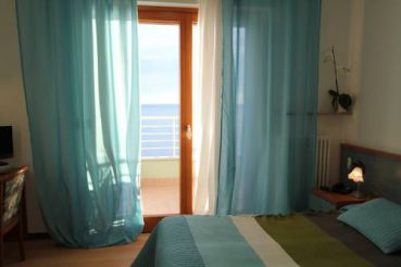 Double or Twin Room with Balcony and Sea View
