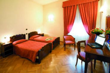 Classic Double or Twin Room (1 adult)