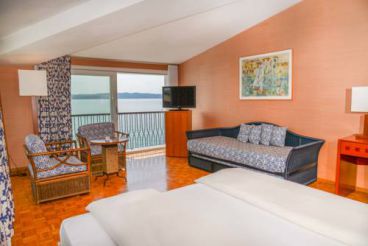 Executive Double Room with Lake View