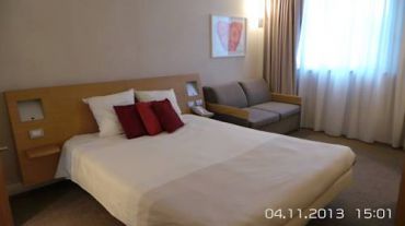 Superior Room with 1 King Size Bed and Sofa (3 Adults)