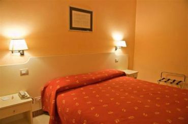 Double Room (1 Adult)