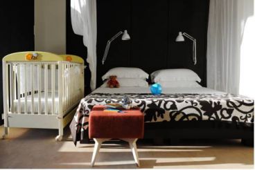 Улучшенный двухместный номер с 1 кроватью или 2 отдельными кроватями и внутренним двориком