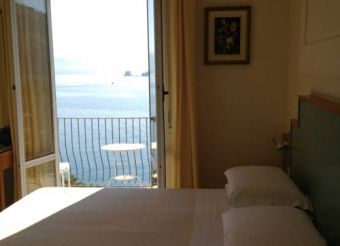 Quadruple Room with Sea View (2 Adults + 2 Children)