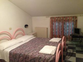Double Room - Attic (1 Adult)