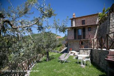 One-Bedroom Apartment with Private Garden