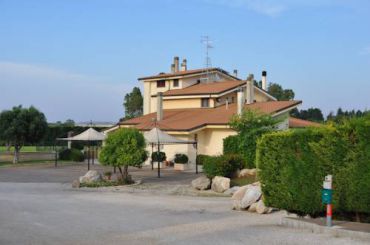 Bed & Breakfast Giardini Di Marzo