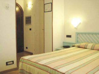 Economy Double or Twin Room with Sea View