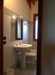 Two Connecting Double Rooms with Shared Bathroom