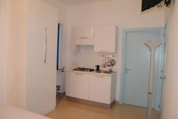 Two Connecting Double Rooms with Kitchenette