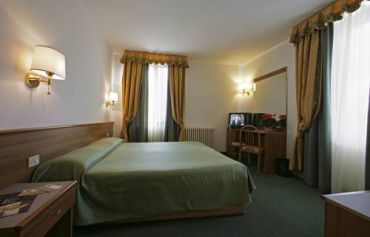 Double or Twin Room with Ski Pass