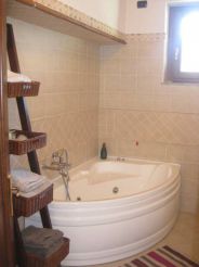 Double Room with Private External Bathroom and  Spa Bath
