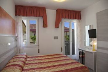 Comfort Double Room or Twin Room with Balcony