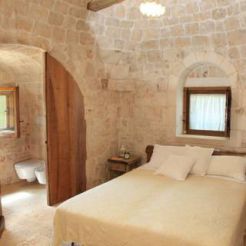 Trullo One-Bedroom Apartment (2 adults+2 children)