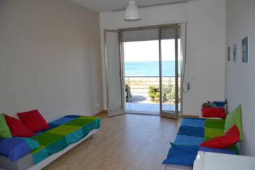 One-Bedroom Apartment with Sea View