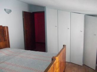 Two-Bedroom Apartment - Split Level