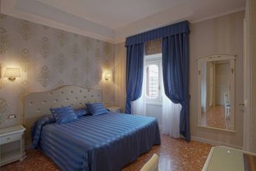 Navona Queen B&B