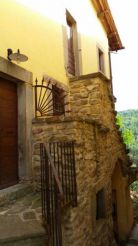 One-Bedroom Apartment with Mountain View