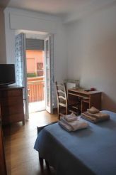 Double Room with Shared Bathroom and Balcony