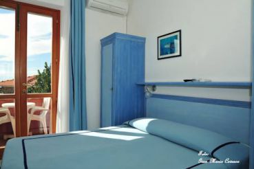 Double or Twin Room with Sea View