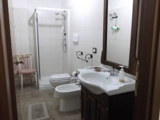 Quadruple Room with Private Bathroom