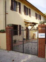 La Voliera Bed & Breakfast