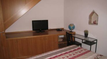 Standard Double Room with Shared Bathroom